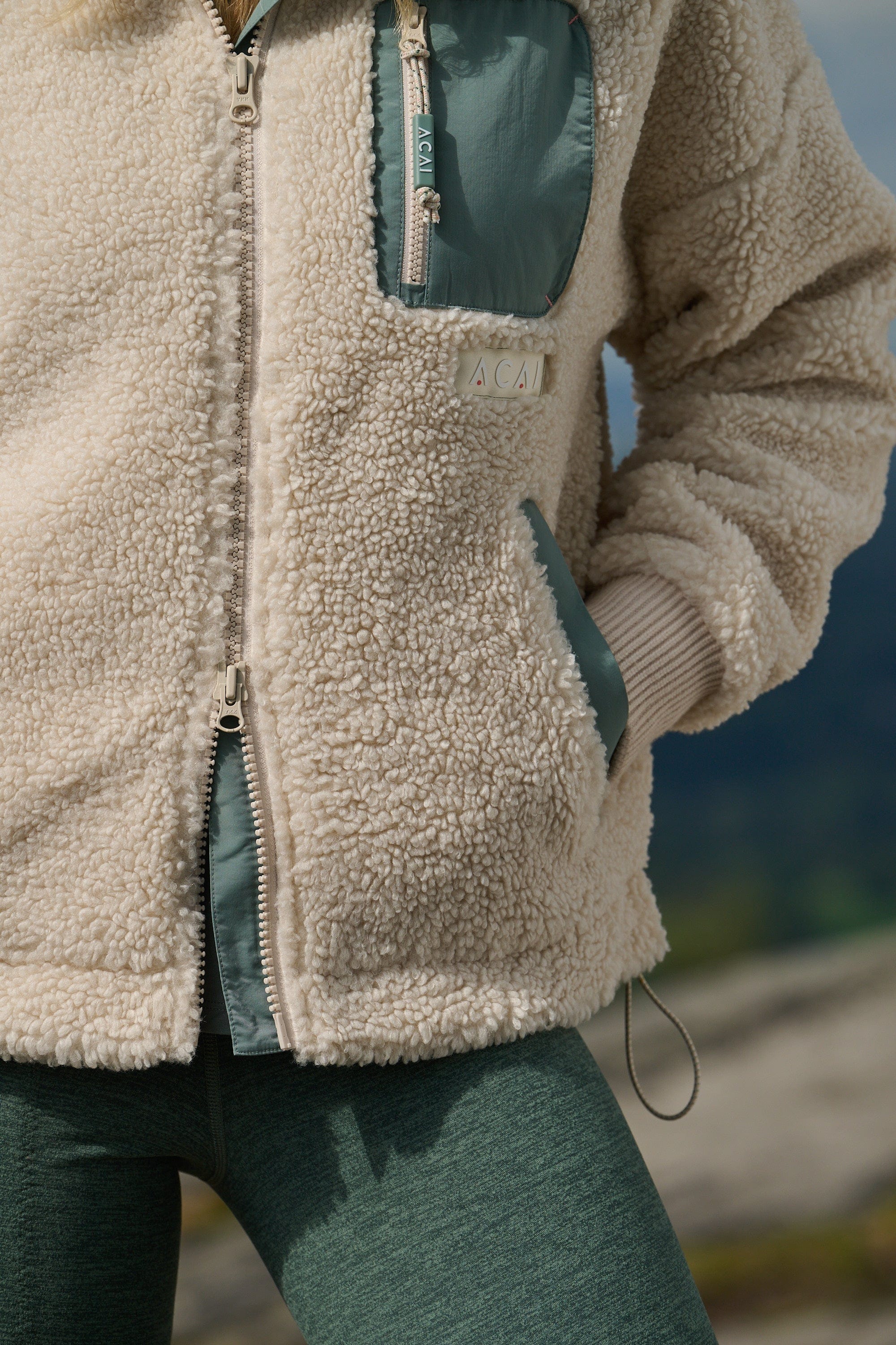Adventure Fleece - Oatmeal - Image 7