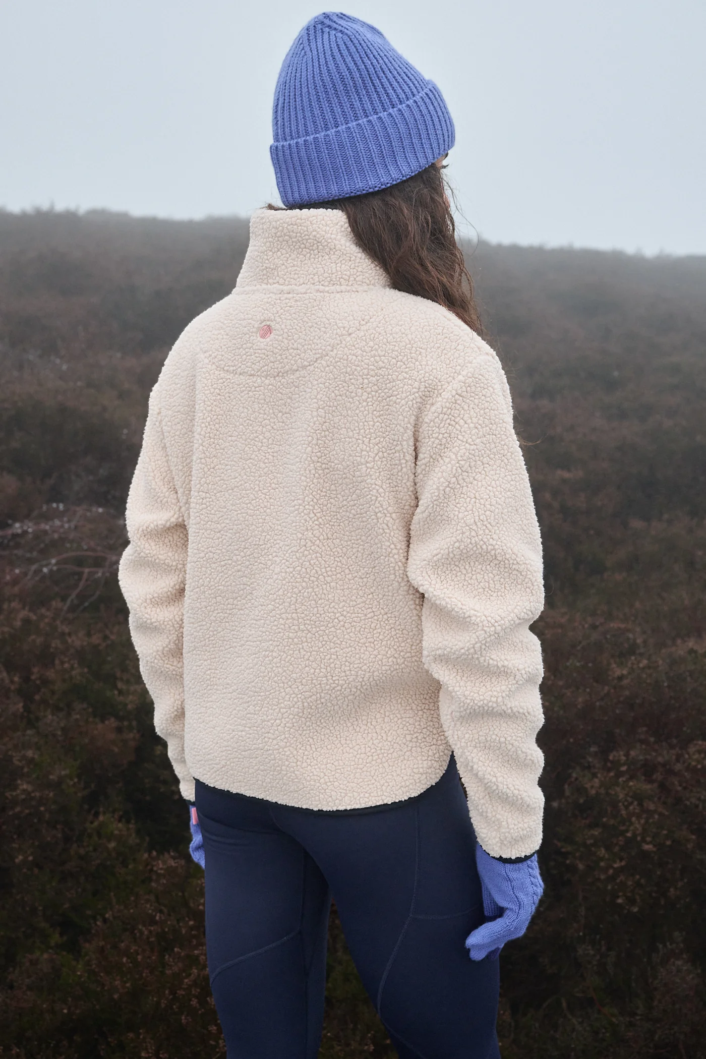 Nomad Fleece - Oatmeal / Navy - Image 5