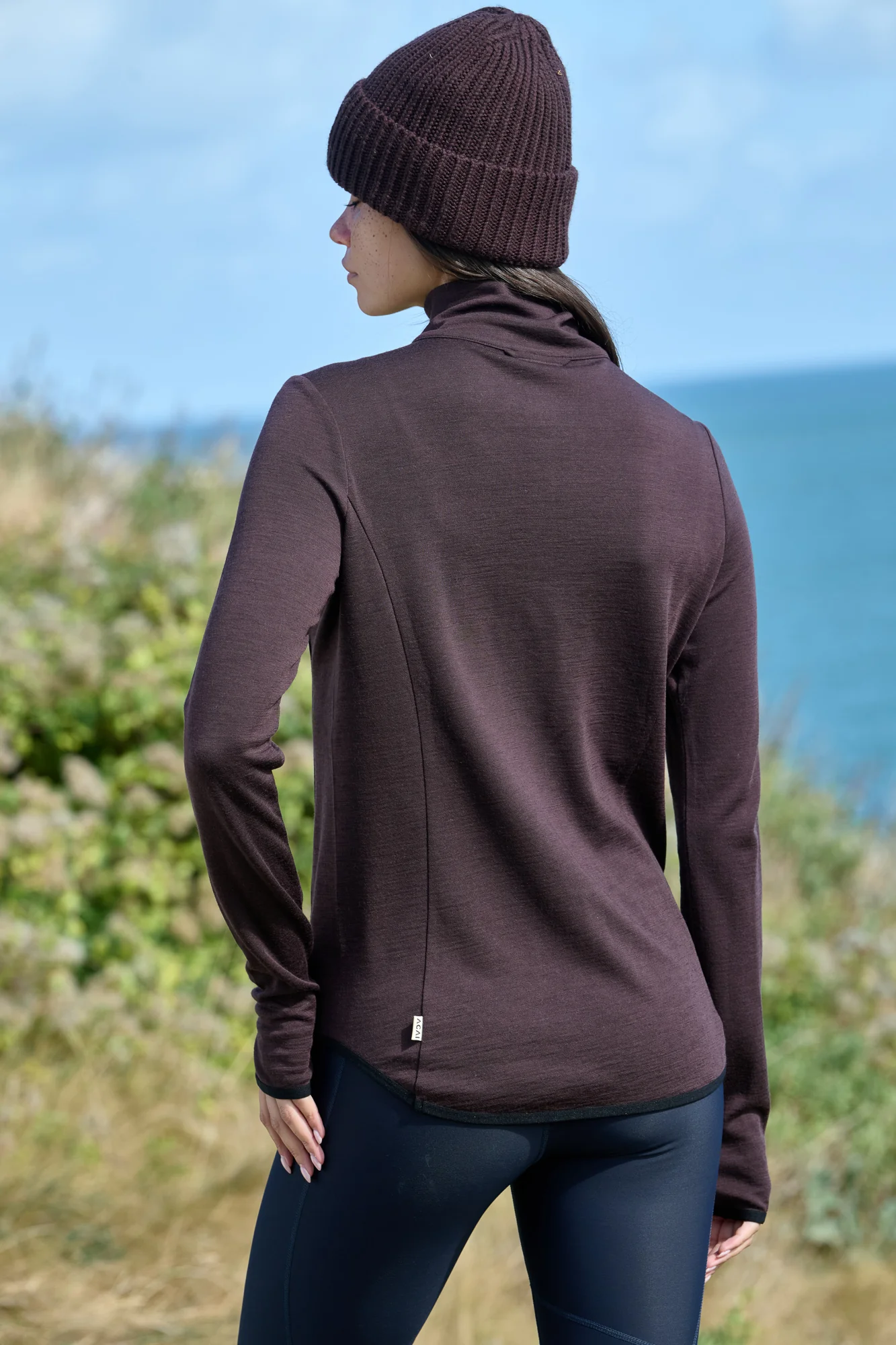 Thermobase Quarter Zip - Chocolate Plum - Image 6